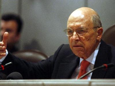 «Πολιτικά μοιραίο λάθος οι παραλείψεις στο μνημόνιο»