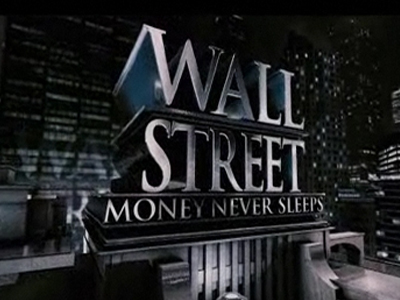 Στον «πάγο» οι μισθοί των golden boys