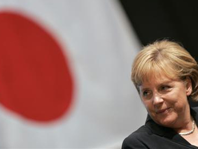 Νίπτει τα χείρας της η Μέρκελ-το μπαλάκι στην τρόικα