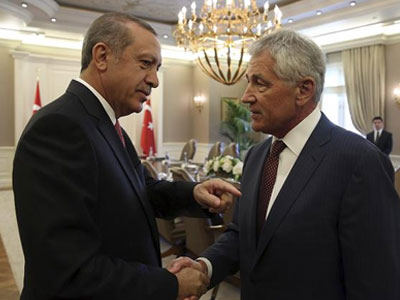 Τουρκία-ΗΠΑ συζητούν για συνεργασία εναντίον του Χαλιφάτου