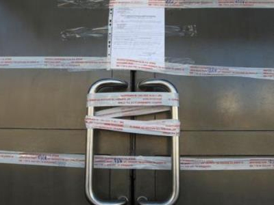 Λουκέτα σε μπαρ της Αττικής και της Κέρκυρας