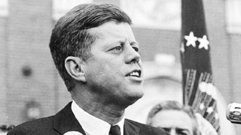 Ο Έλληνας πράκτορας που έγινε η σκιά του Τζον Κένεντι