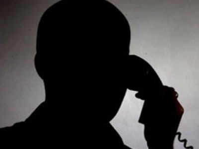 Δύο συλλήψεις για παραβίαση τηλεφωνικών επικοινωνιών