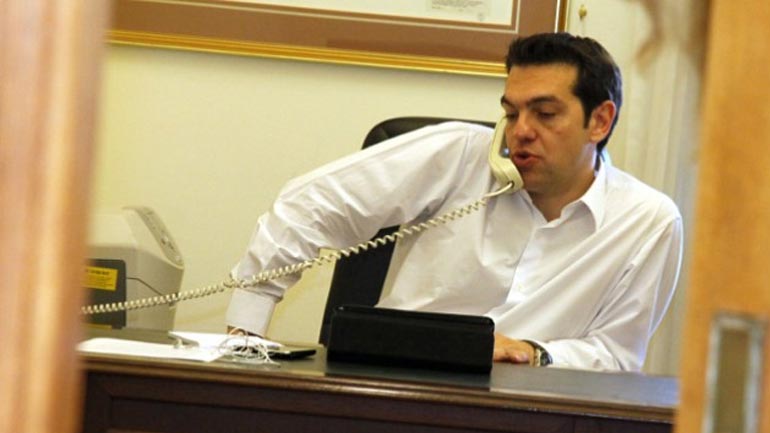 Τηλεφωνική επικοινωνία Τσίπρα με Ολάντ και Ντράγκι