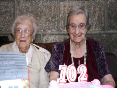 Δίδυμες ετών…102!