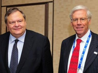 Συνάντηση με τον «κουρέα»