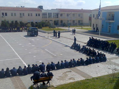 Διδακτικό προσωπικό σε τμήματα Δοκίμων Αστυφυλάκων