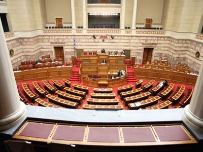 «Τριάντα βουλευτάκια δεν μπορούν να μας κρατούν ομήρους»