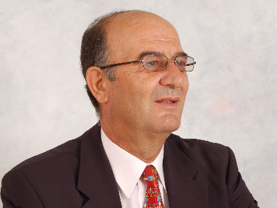 Τα παπούτσια και τα… όργανα του Πρεβεζάνου βουλευτή