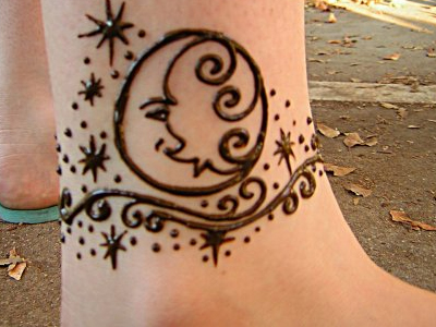 Προσοχή στα τατουάζ από μαύρη χένα