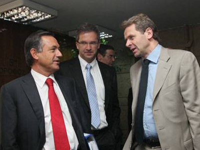 Επιστρέφει η τρόικα για τη νέα αξιολόγηση του Μνημονίου