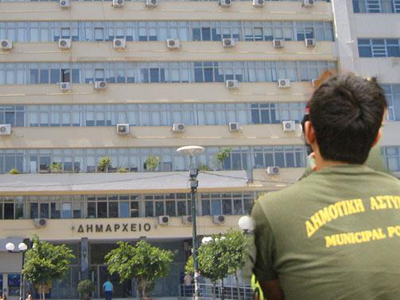 «Θύελλα» για τις απολύσεις