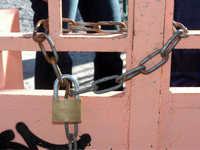 Κρήτη: Προσαγωγές σε σχολείο υπό κατάληψη