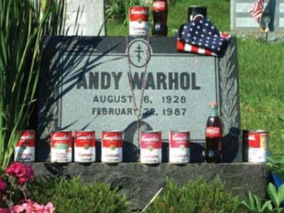 Τιμούν τον Andy Warhol με κονσέρβες Campbell