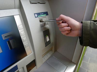 Είχαν υποκλέψει στοιχεία από 98 πιστωτικές κάρτες