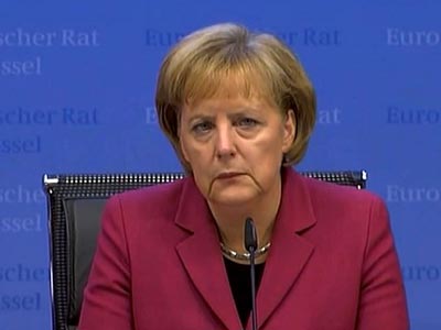 Μέρκελ: «Καμία απόφαση για τη συγχώνευση EADS-BAE»