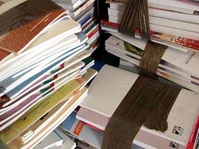 Τα εκδοτικά συγκροτήματα που πήραν προμήθεια βιβλίων από τον ΟΕΒΔ