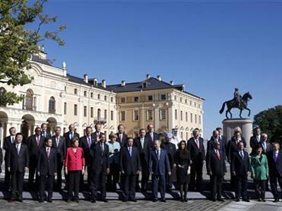 Σε ψυχρό κλίμα και η «οικογενειακή» φωτογραφία των ηγετών