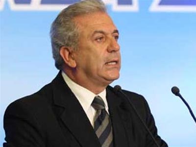 Απάντηση Αβραμόπουλου στον Σόιμπλε