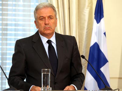 Συνάντηση Αβραμόπουλου με τον αντιπρόεδρο της ΠΓΔΜ