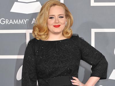 Σχεδιάστρια μόδας η Adele;