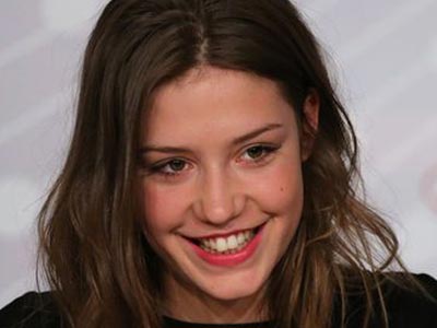 Στην Αθήνα η Αντέλ Εξαρχόπουλος