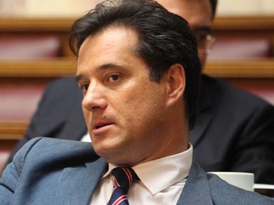 Στα μαλακά ο Άδωνις