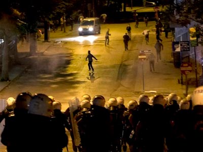 Νύχτα συγκρούσεων στην Άγκυρα