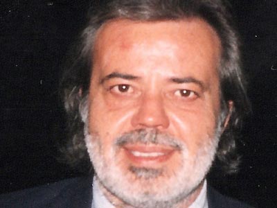 Έφυγε από τη ζωή ο δημοσιογράφος Νίκος Αλιβιζάτος