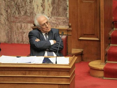 Κόντρα ΝΔ – ΣΥΡΙΖΑ για τον αντιρατσιστικό νόμο