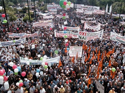 Νέα γενική απεργία προγραμματίζουν τα συνδικάτα