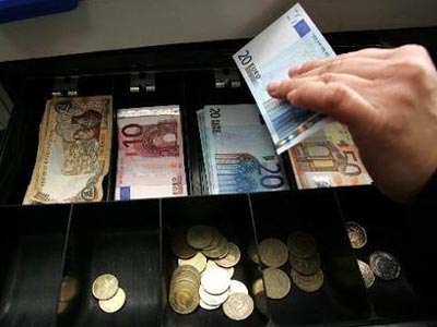 Όργιο φοροδιαφυγής σε νυχτερινά κέντρα