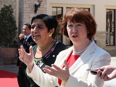 «Ο Άσαντ πρέπει να αποχωρήσει»