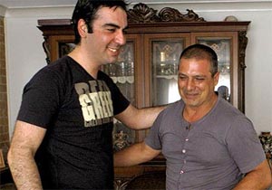 Ο Κώστας Γρίμπιλας με τον Όλιβερ Ζάμιτ