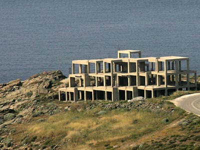 Έρχεται το νέο νομοσχέδιο για τα αυθαίρετα