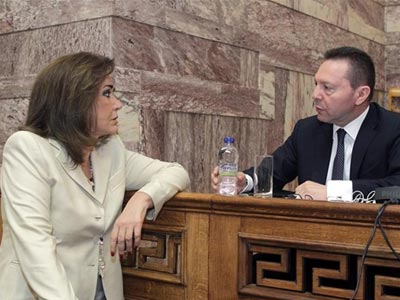 Κινδυνεύει ο Στουρνάρας