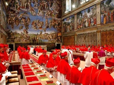 Βατικανό: Πάγωσαν τους λογαριασμούς κληρικού