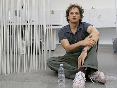 «Η Apple έχει μείνει πίσω στο software»