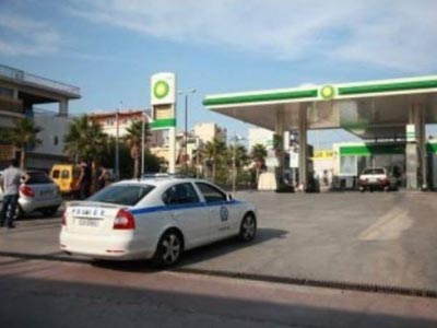 Ληστεία με ξυλοδαρμό σε βενζινάδικο