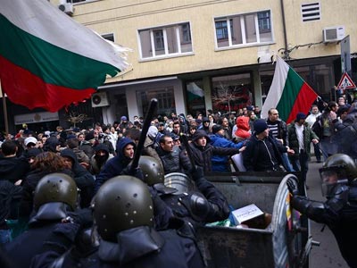 Βουλγαρία: 29 συλλήψεις έπειτα από επεισόδια