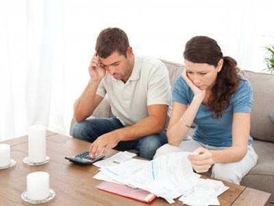 Νομοθετική ρύθμιση για την προστασία δανειοληπτών