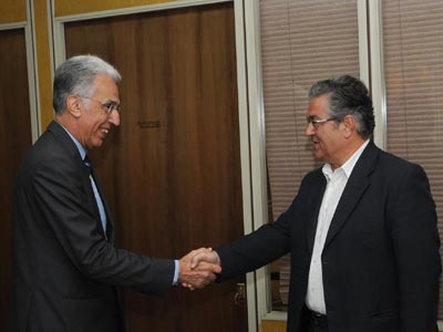 Συνάντηση Κουτσούμπα με τον Διαμαντούρο