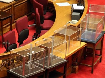 Αδιέξοδο στη Διάσκεψη των Προέδρων – Νέα συνάντηση το απόγευμα