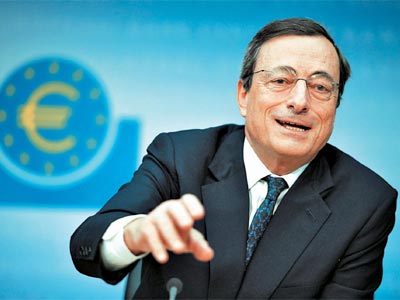 Ο Ντράγκι ζητεί να γίνουν περισσότερα