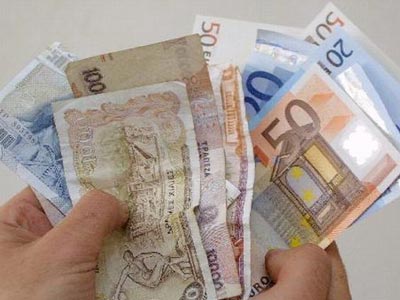 «Θα είχε αποτραπεί η ύφεση αν υπήρχε δραχμή»