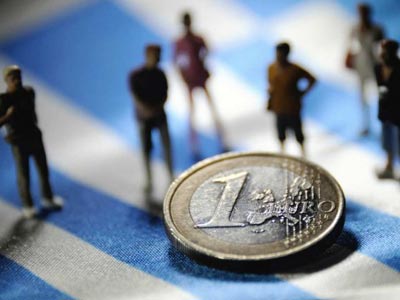 Γερμανικά εγκώμια αλλά επιστροφή στη δραχμή