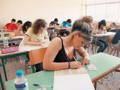 Λιγότερα φέτος τα γραπτά στα ειδικά μαθήματα