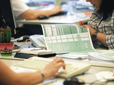 Αυξάνεται η εισφορά αλληλεγγύης