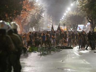 Πάτρα: 28 προσαγωγές στα χθεσινά συλλαλητήρια