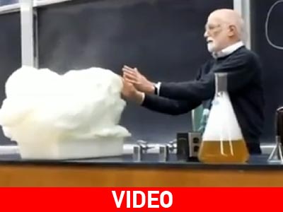 Ο τρελός επιστήμονας!